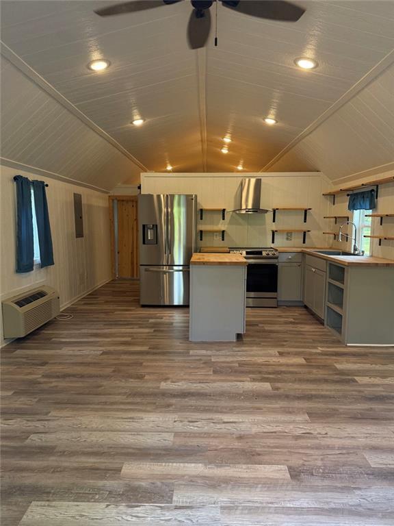 Building Photo - 203 New Town St