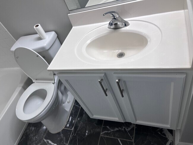 Building Photo - 3712 Excalibur Ct