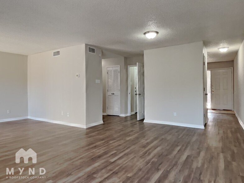 Building Photo - 3218 63rd St