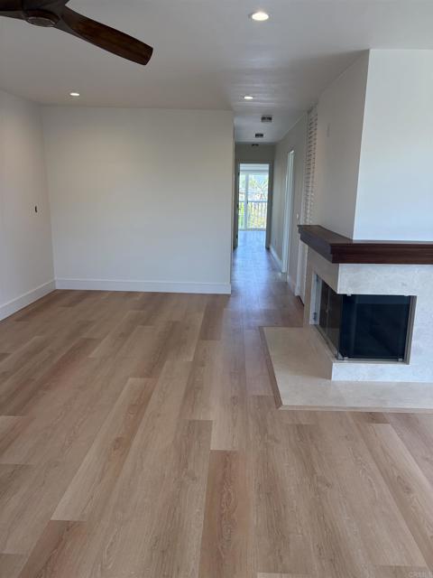 Building Photo - 2711 Camino Del Mar