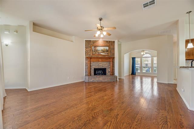 Building Photo - 401 Idaho Ct