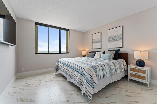 Building Photo - 300 Ocean Trail Way