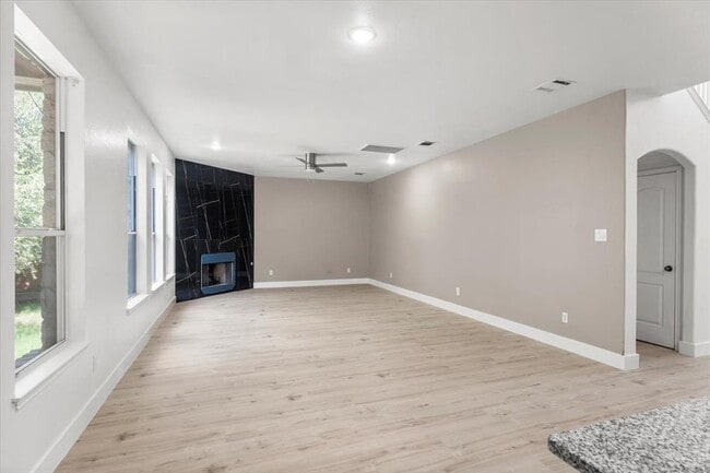 Building Photo - 3702 Tall Cedars Rd