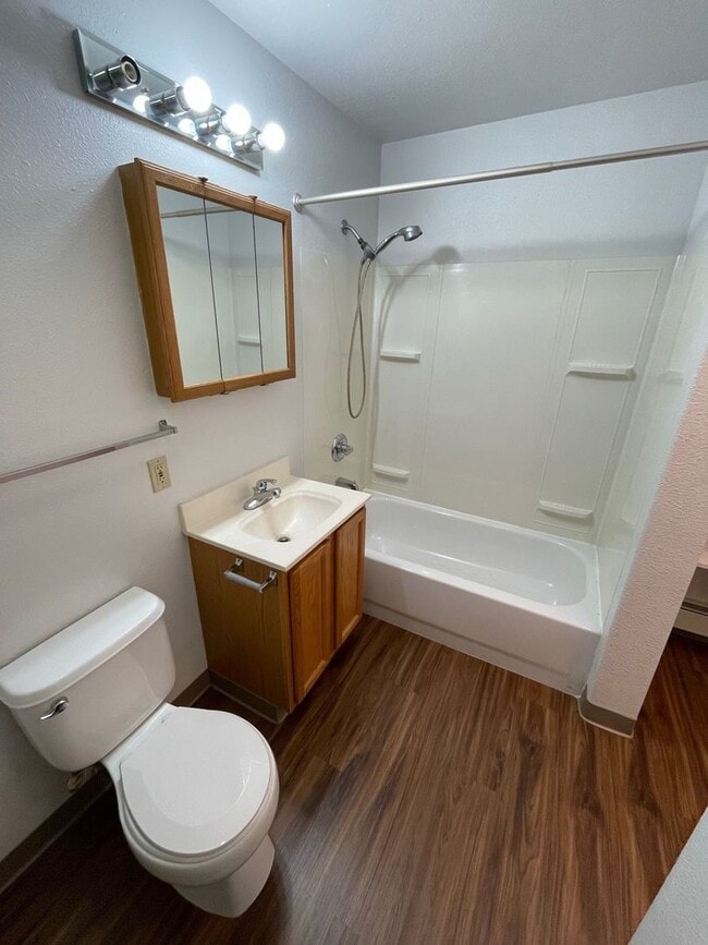 Building Photo - 1 Bedroom 1 Bathroom unit located in Wasilla!