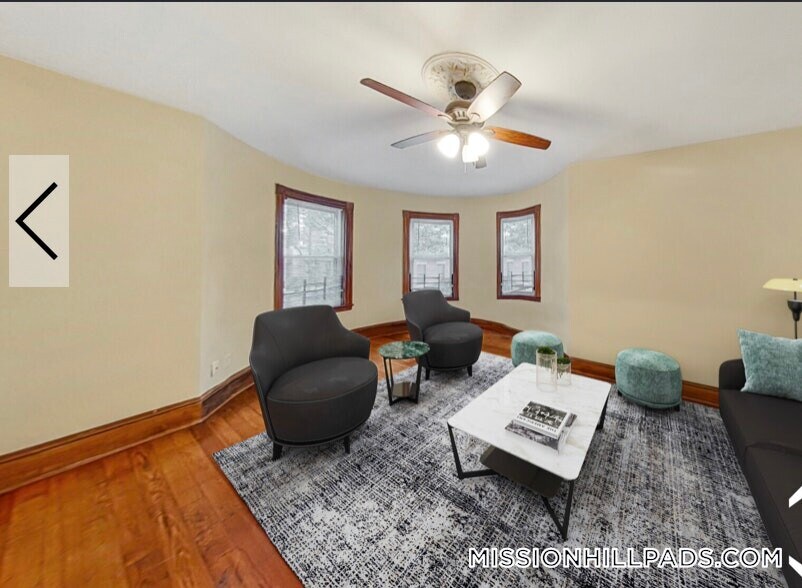 Building Photo - 1526 Tremont St