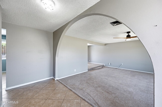 Building Photo - 3737 W Griswold Rd