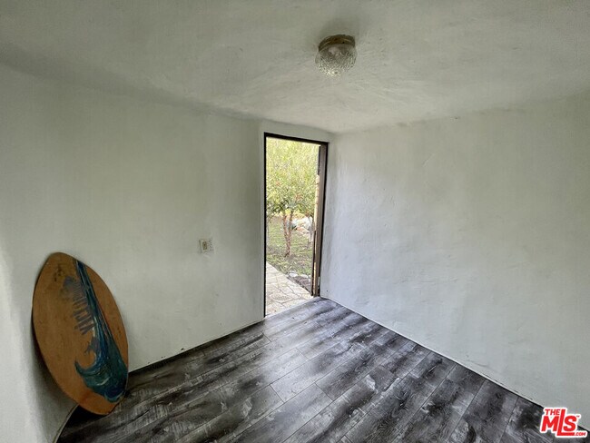 Building Photo - 22500 Monte Vista Dr