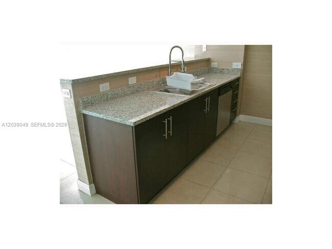 Building Photo - 2694 Inagua Ave