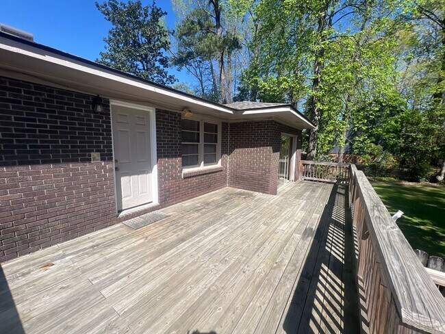 Building Photo - Glenn Ave Home