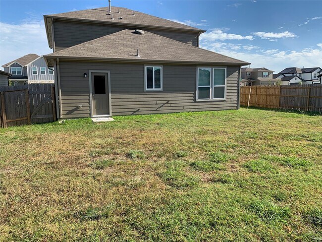 Building Photo - 4622 Falling Sun Dr