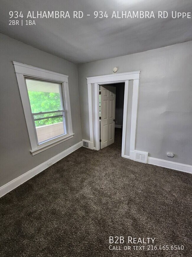 Building Photo - 934 Alhambra Rd