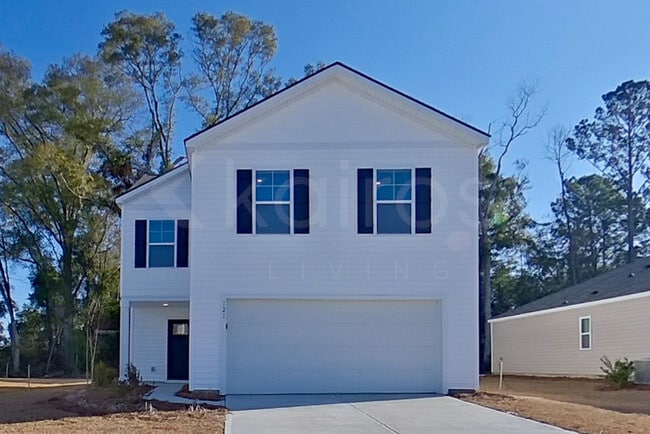 Building Photo - 121 Inez Ave