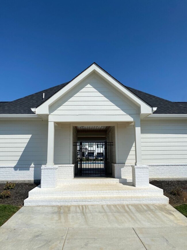 Building Photo - 1802 Streamsong Dr