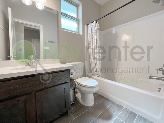 Building Photo - Beautiful Brand New  4bed/3 bath House in Mission