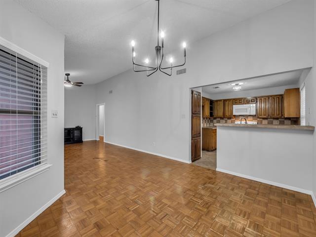 Building Photo - 2806 Harvest Lake Dr