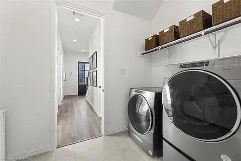 Building Photo - 4300 Henderson Ave