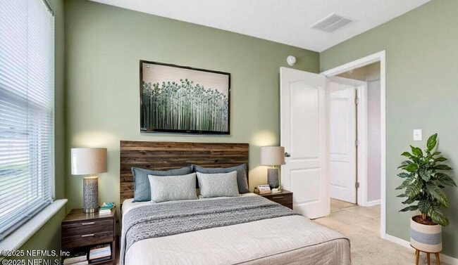 Building Photo - 15702 Chir Pine Dr