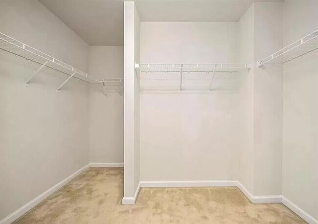 Building Photo - 13276 Warrensville Cove