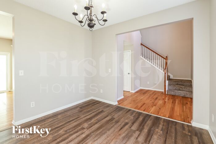 Building Photo - 7824 N Lister Ave