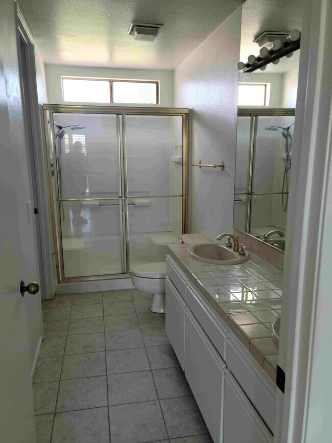 Building Photo - 67360 S Chimayo Dr