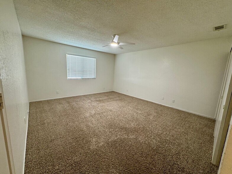 Building Photo - 26605 Voyage Ln