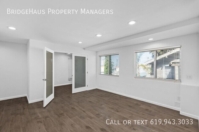 Building Photo - Stunning 3-Bedroom Condo + Bonus Room & Pa...
