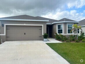 Building Photo - 3213 Trinity Cir