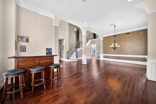 Building Photo - 16410 Emilia Ct