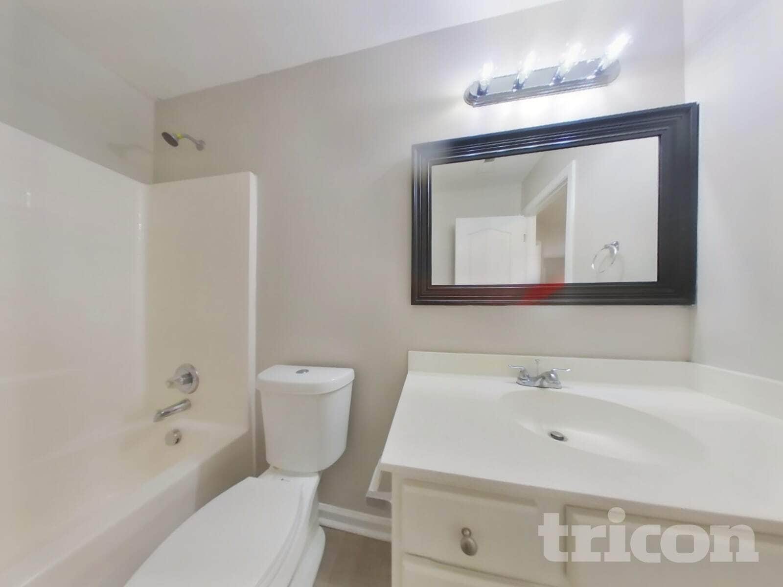 Building Photo - 5213 Inverness Ct