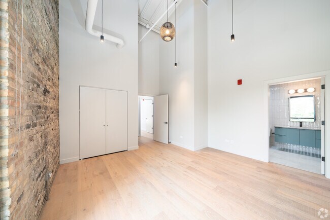 Building Photo - 1706 Sherman Ave