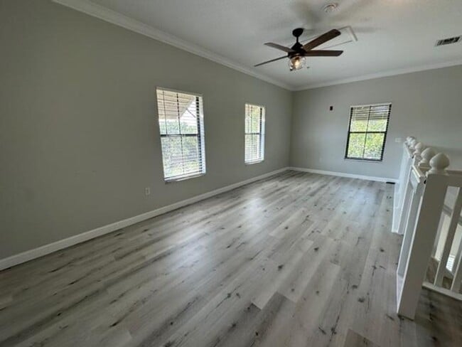 Building Photo - Iconic 2 story corner condo at the Terraces of Celebration. Completely renovated 2 Bedroom, 2 Bat...