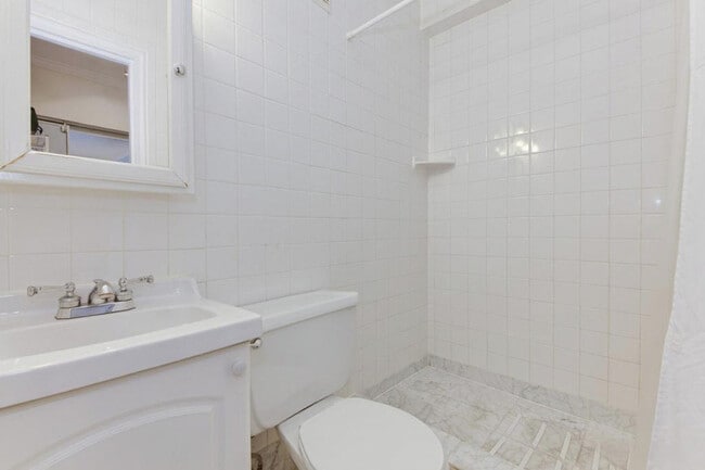 Building Photo - 2128 N St NW