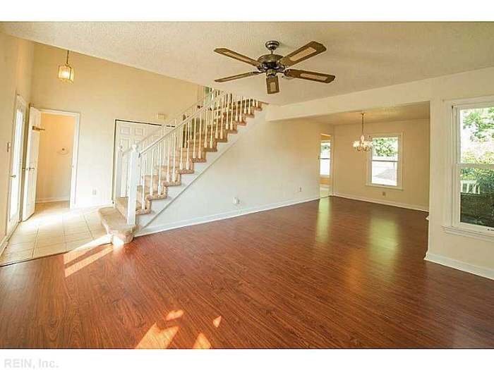 Building Photo - 705 Wagons Way