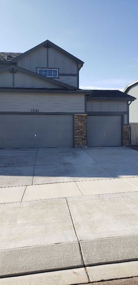 Building Photo - 13167 Stoney Mdws Wy