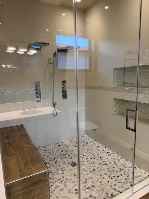 Building Photo - 835 NE 191st St