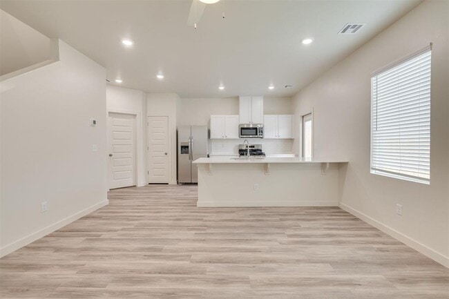 Building Photo - 8909 NW 109th St
