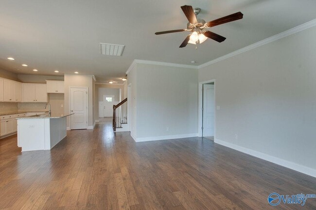 Building Photo - 2964 Magnolia Park Drive Southeast