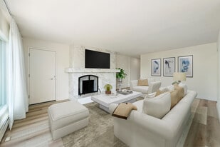Building Photo - 48 Lyford Dr