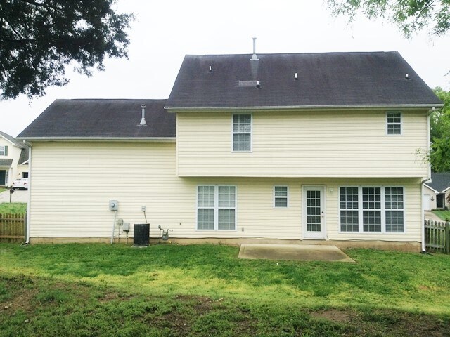 Building Photo - 12627 Waterfall Pl