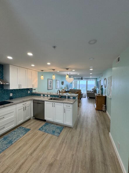 Building Photo - 3101 S Ocean Blvd
