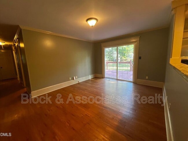 Building Photo - 6404 Buffaloe Rd
