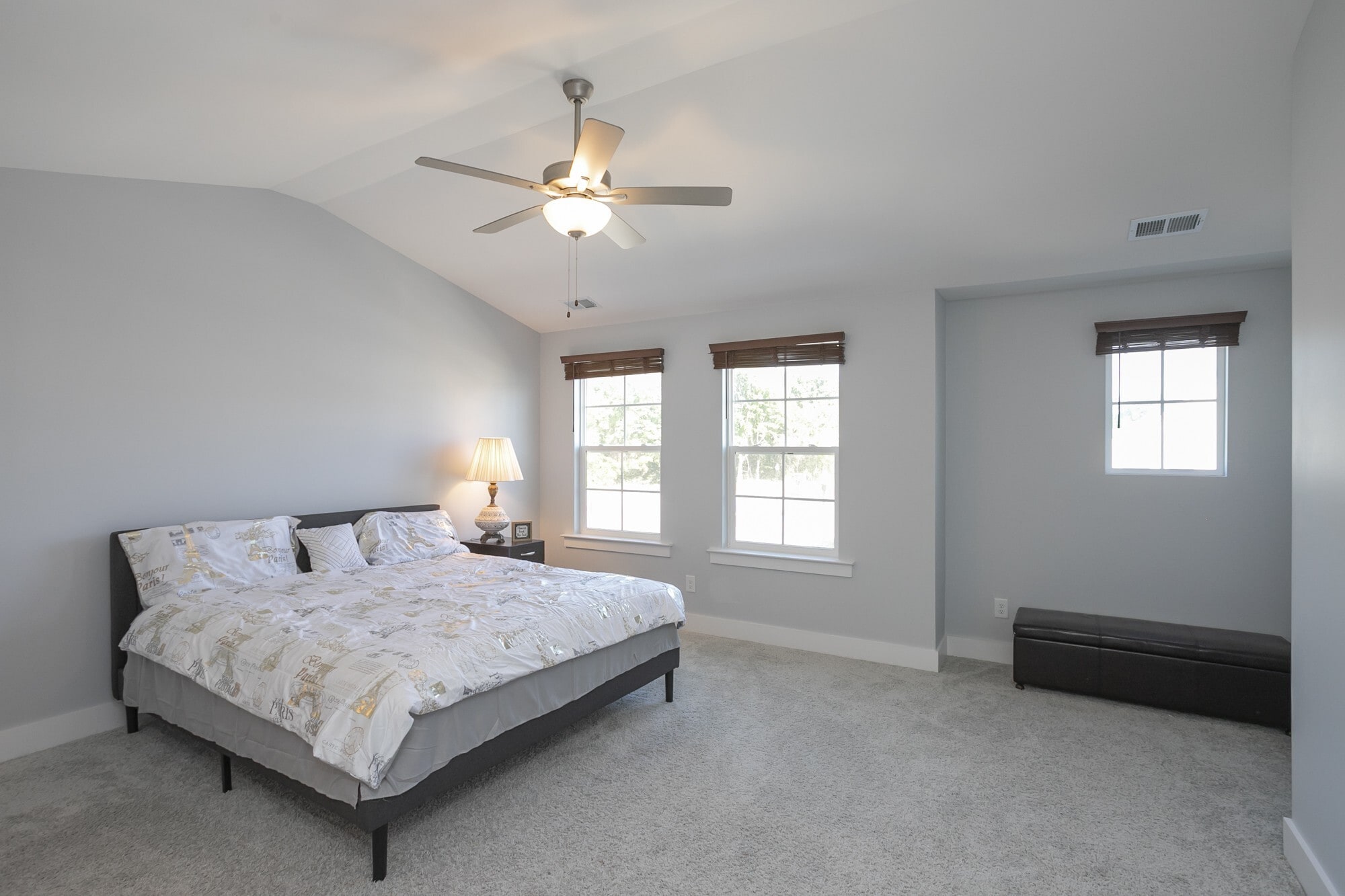 Building Photo - 2097 Orangery Dr