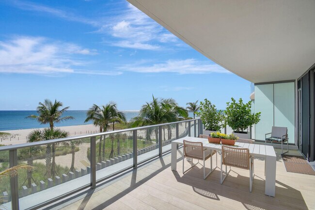 Building Photo - 1116 N Ocean Blvd