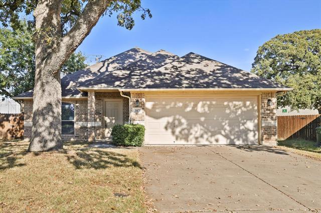 Building Photo - 317 Grace Cir