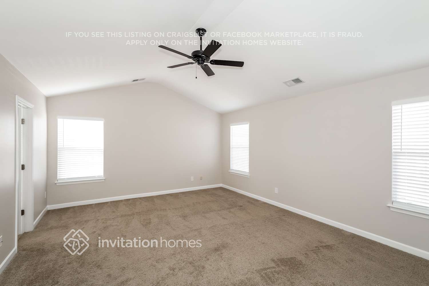 Building Photo - 104 Glencroft Dr
