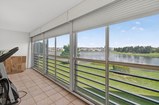 Building Photo - 2015 Cornwall A