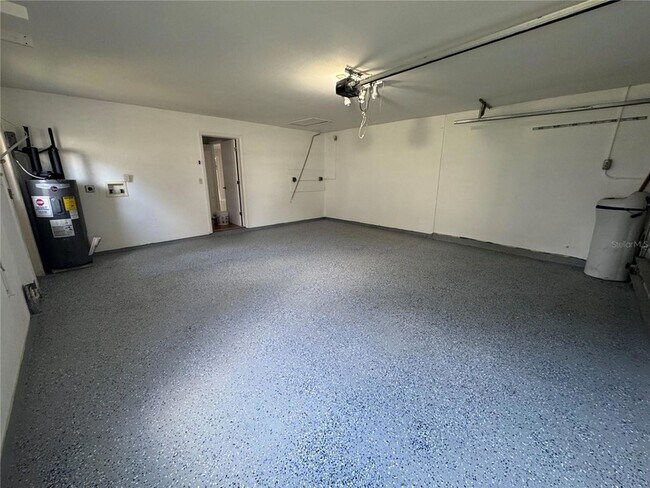 Building Photo - 120 Annwood Rd