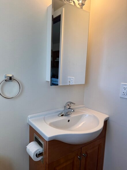 Half Bath- Lower Level - 2290 Jericho Rd