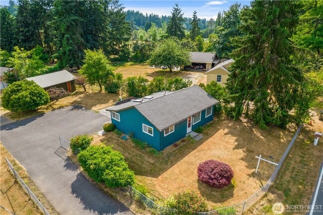 Building Photo - May Valley Road business opportunity available - 2 bedroom 1 bath home with carport & office and ...