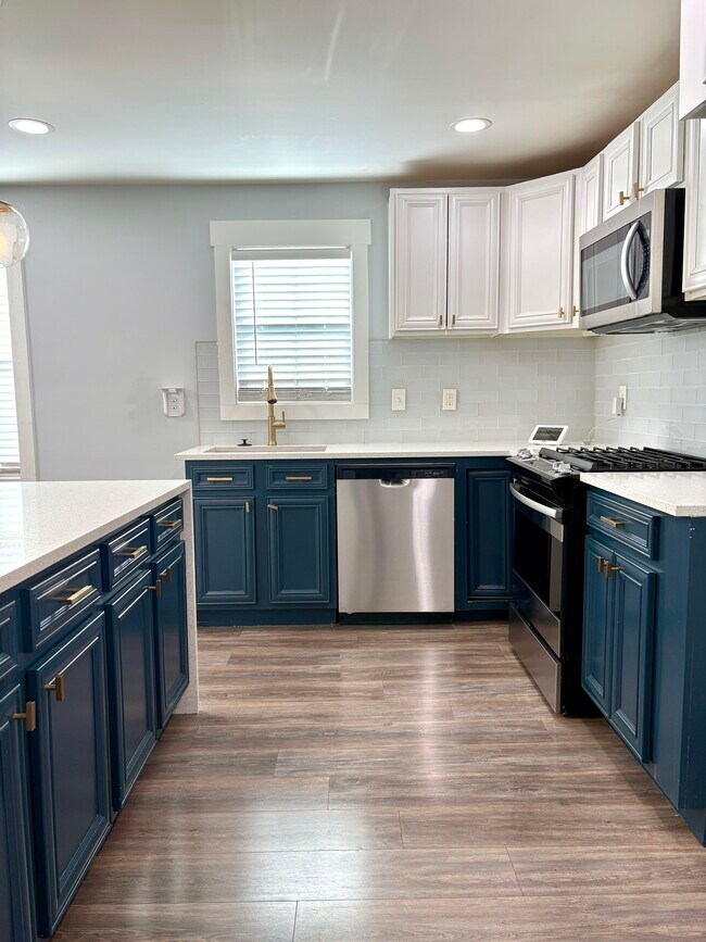 Building Photo - 252 Tiger Flowers Cir NW